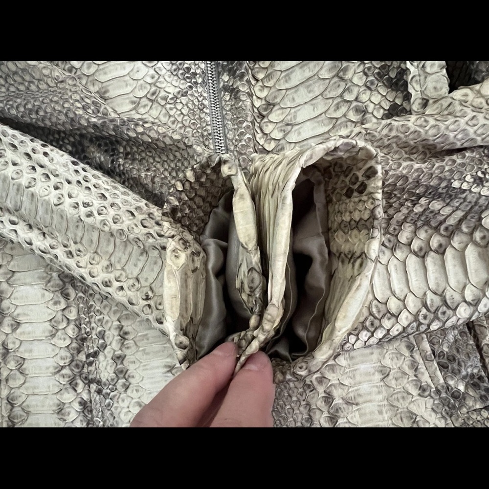 Michael Kors Collection real Snakeskin python Cream beige coat jacket s small - Picture 12 of 15